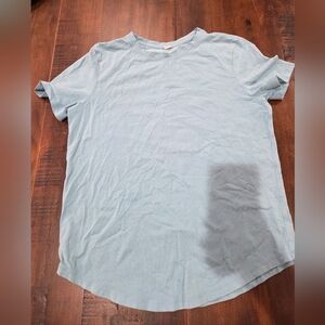 Lululemon Size 4 Light Blue T-Shirt